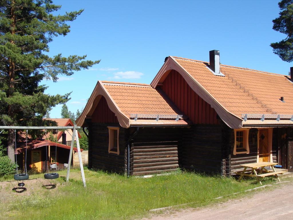 Tomtelandstugan Mora Exterior photo